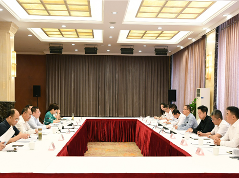 四川国际博览集团与绵阳市人民政府商洽合作